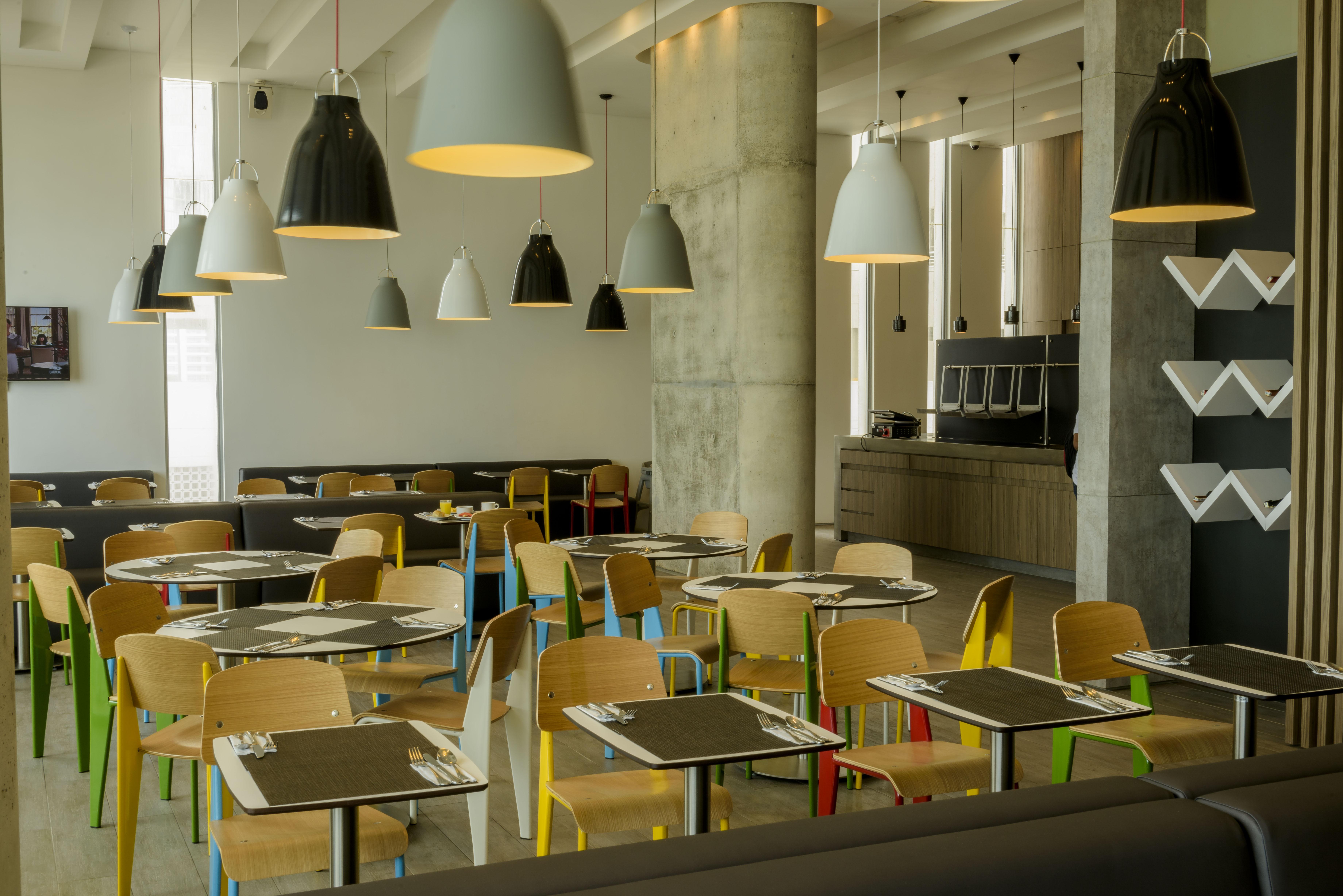 Отель Ibis Cartagena Marbella Экстерьер фото