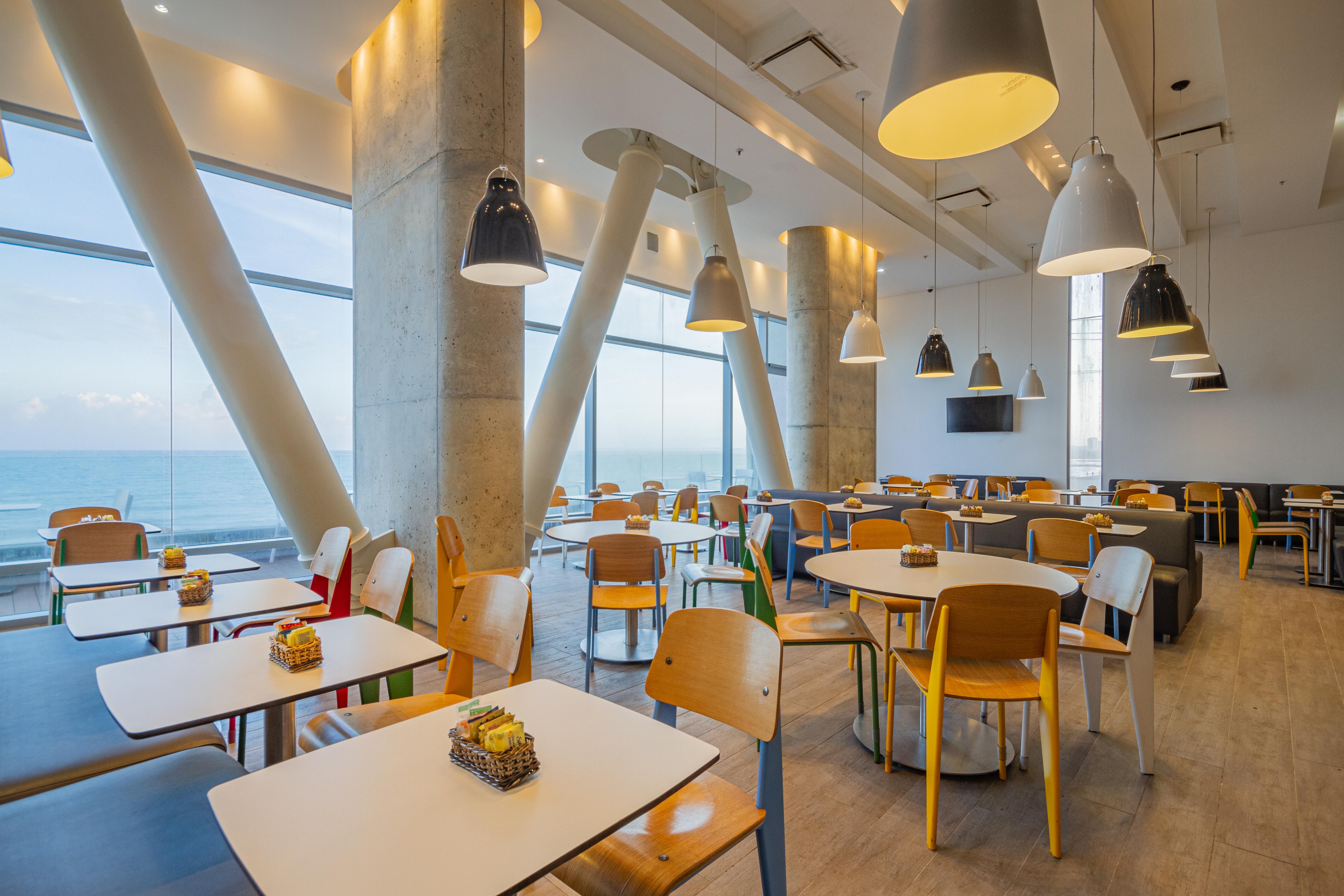 Отель Ibis Cartagena Marbella Экстерьер фото