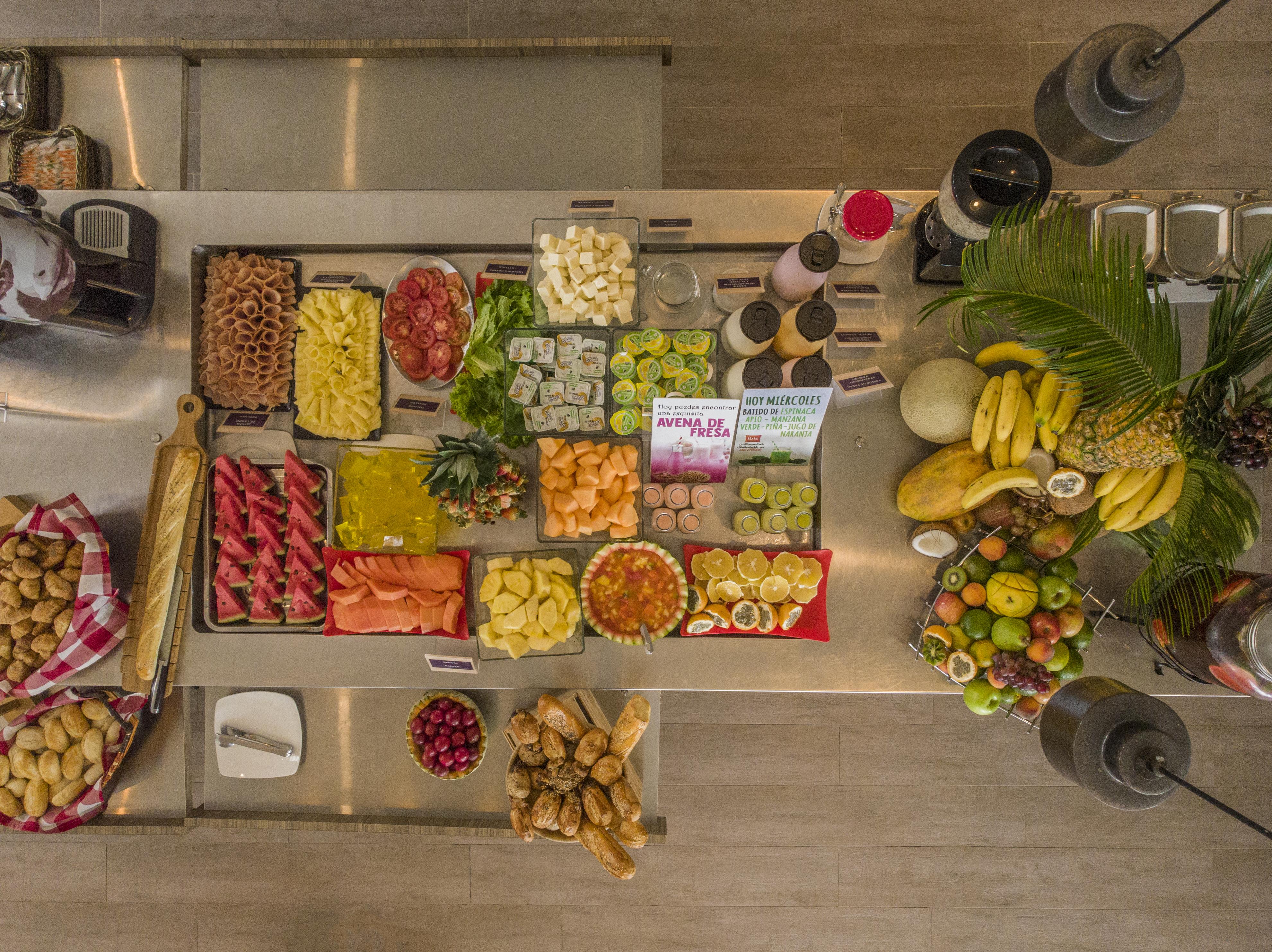Отель Ibis Cartagena Marbella Экстерьер фото