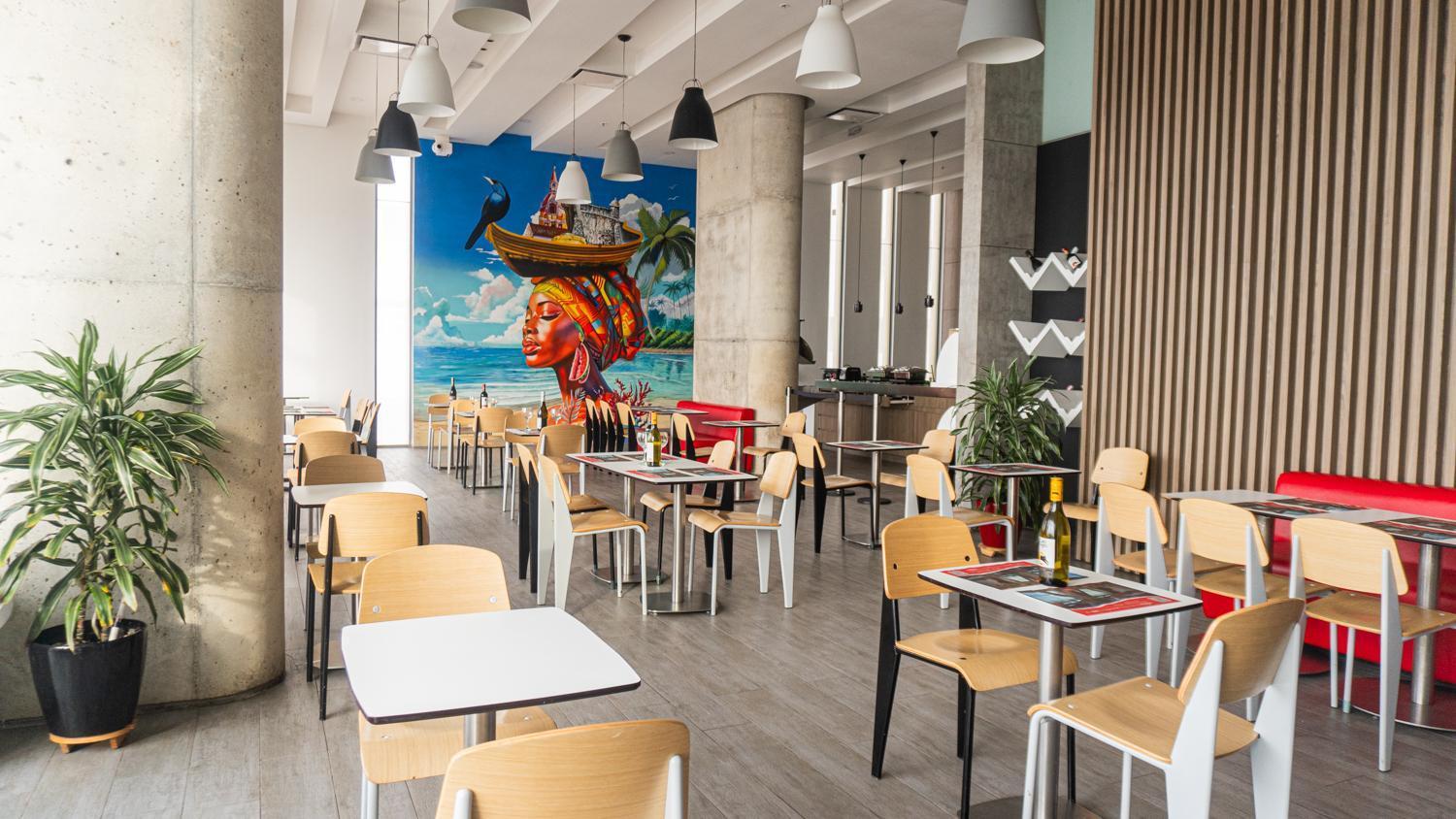 Отель Ibis Cartagena Marbella Экстерьер фото